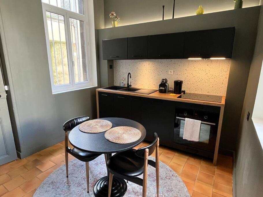 Appartement Au Coeur De 캉 외부 사진