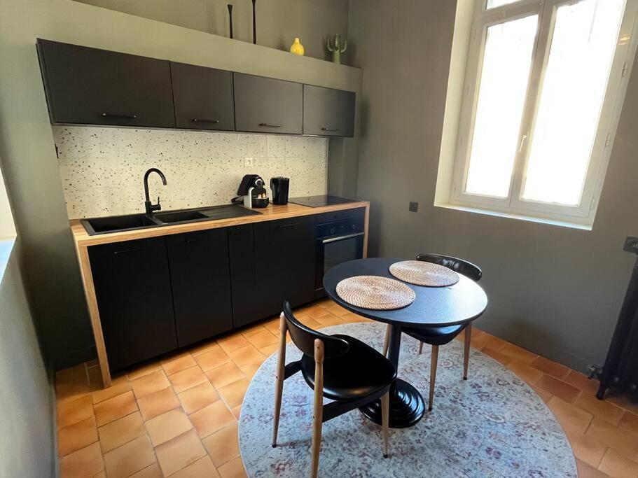 Appartement Au Coeur De 캉 외부 사진